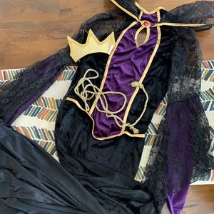 Evil Queen Costume - size small